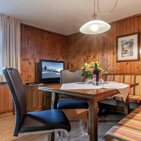 Vroni Hoecher Apartmán