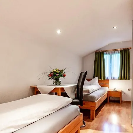 Vroni Hoecher Apartmán *